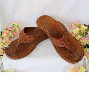 Like NEW!!!!! Pali Women's Surfer Sandals